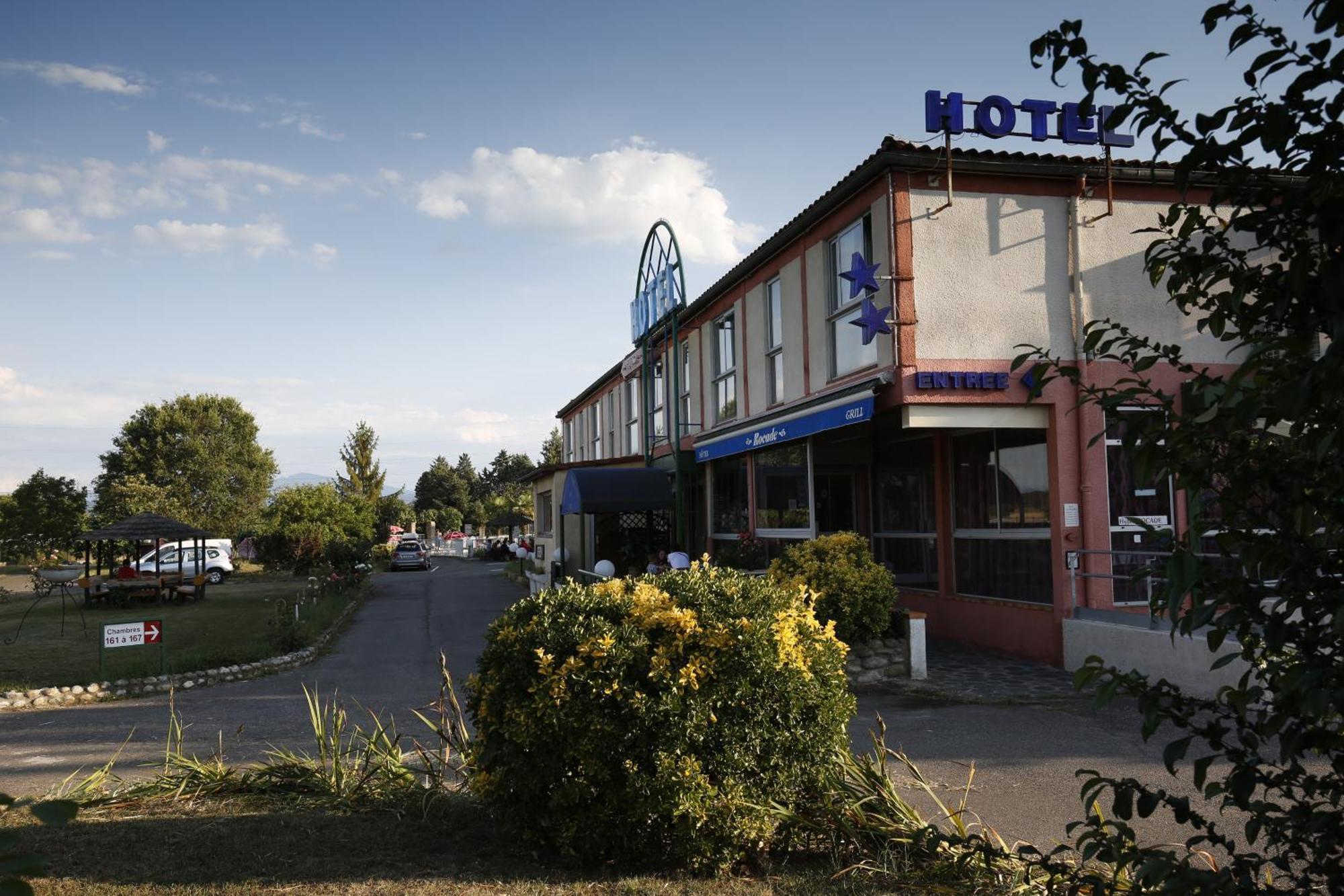 Hotel La Rocade Памие Екстериор снимка